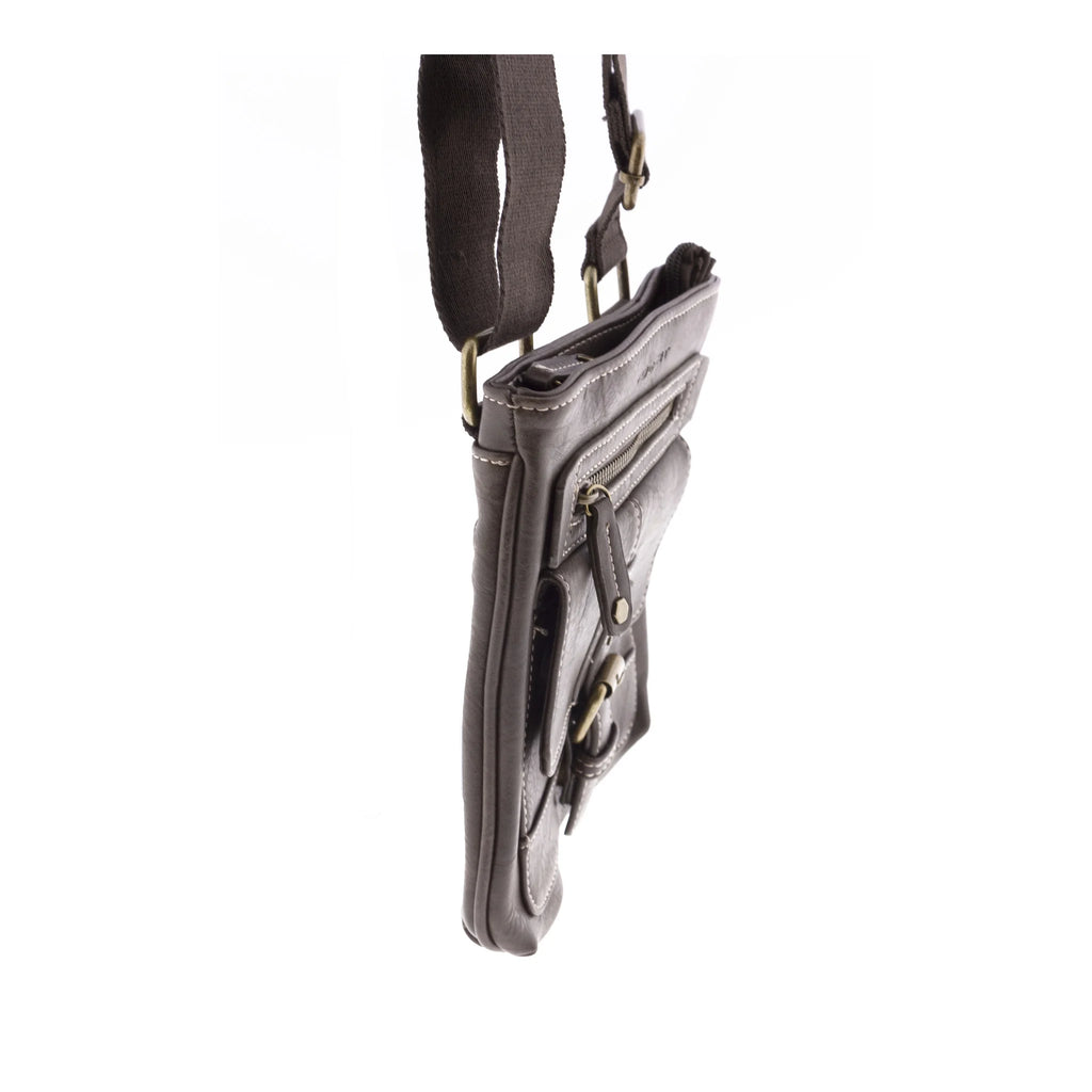Legend medium shoulder bag