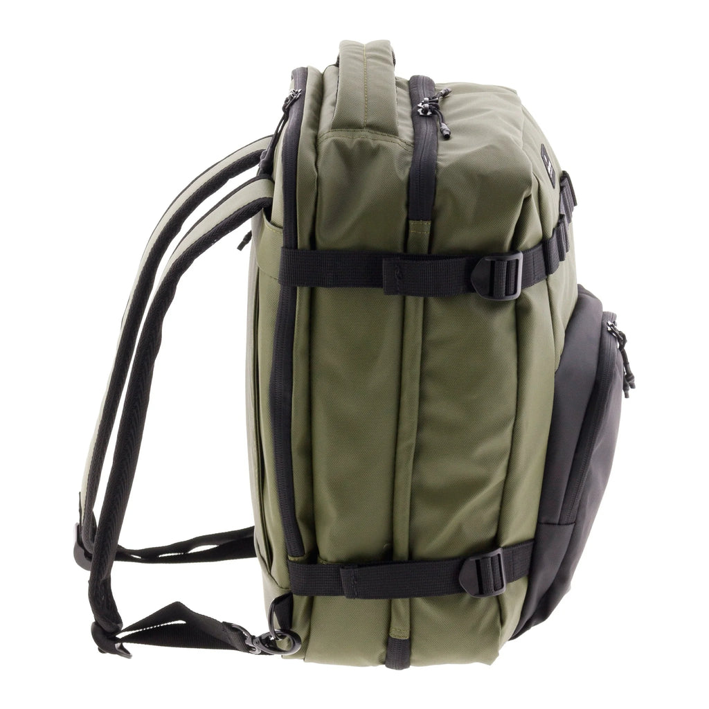 Nitro convertible travel duffel backpack
